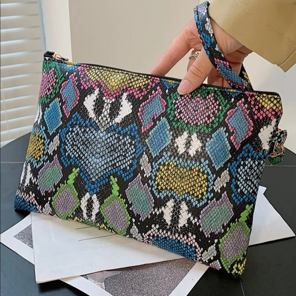 Large Wristlet